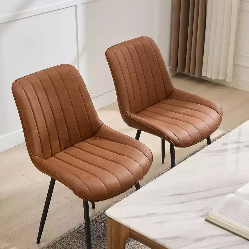 Chaise de salle à manger, similicuir, convient pour la cuisine et la salle à manger, chaise confortable moderne avec pieds en métal, chaise d'appoint rembourrée